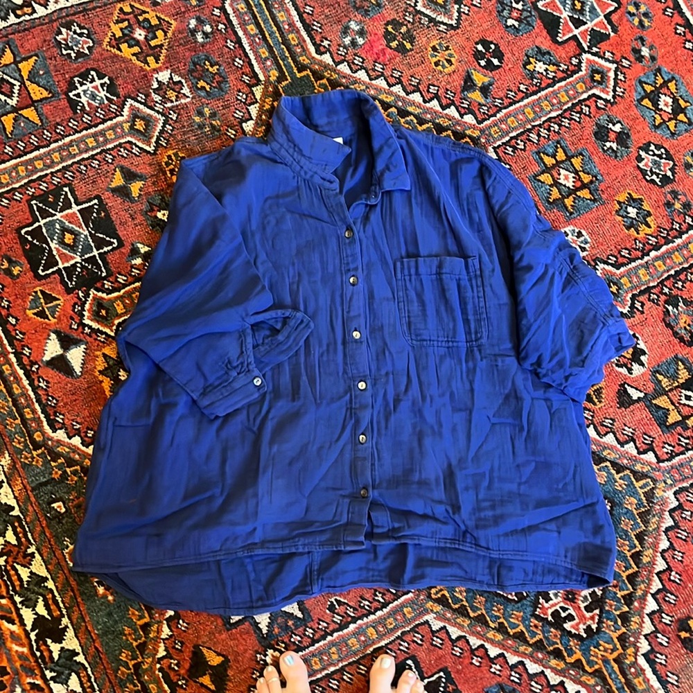 Pure Jill size L indigo blue body glaze button down